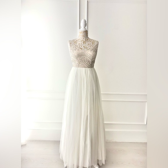 Adrianna Papell Cream Lace Dress Adrianna Papell Cream Lace Dress